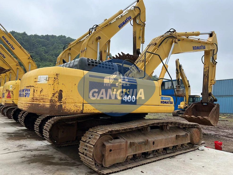 Large Komatsu PC400-7 used excavator for sale