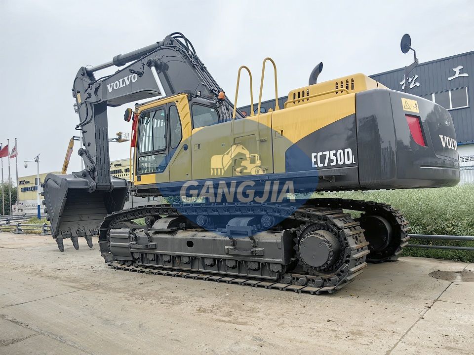 Large Volvo 750D excavator for sale