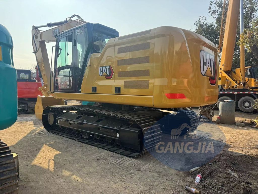 used cat 320GC