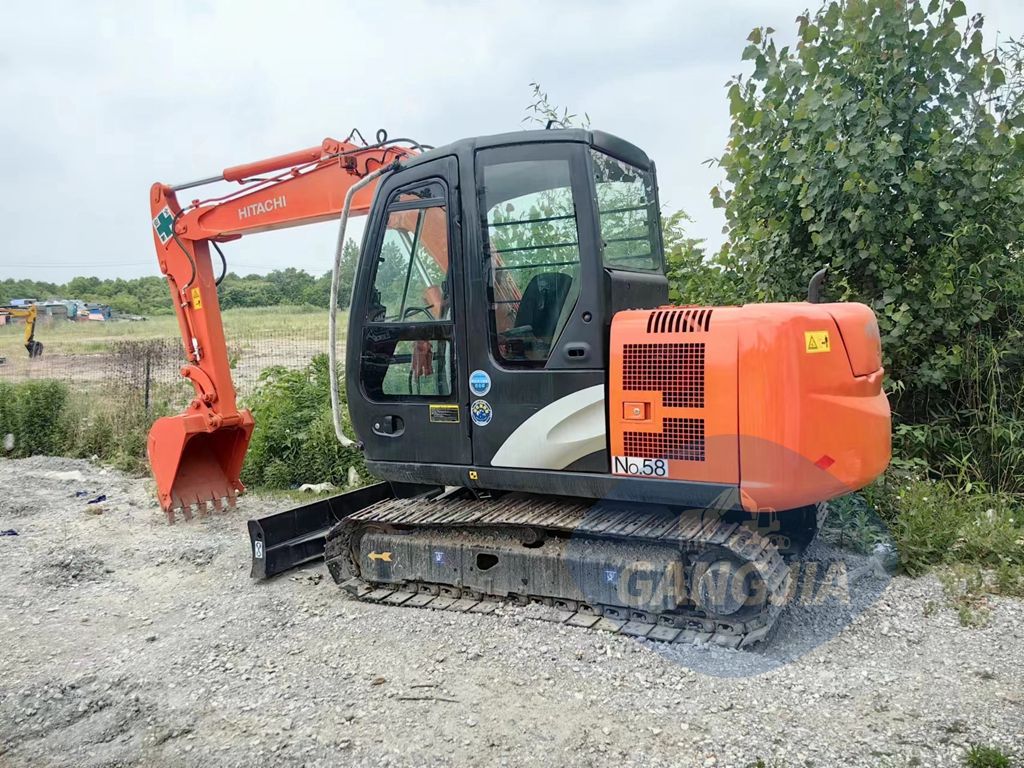 hitachi ZX60 excavator for sale