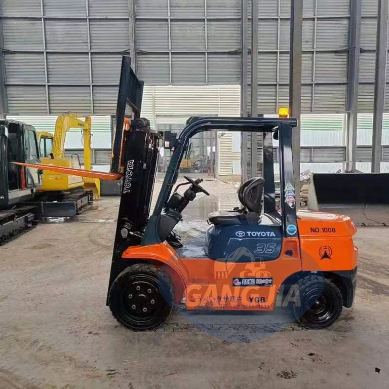 Toyota 7 generation 3 tons used forklift