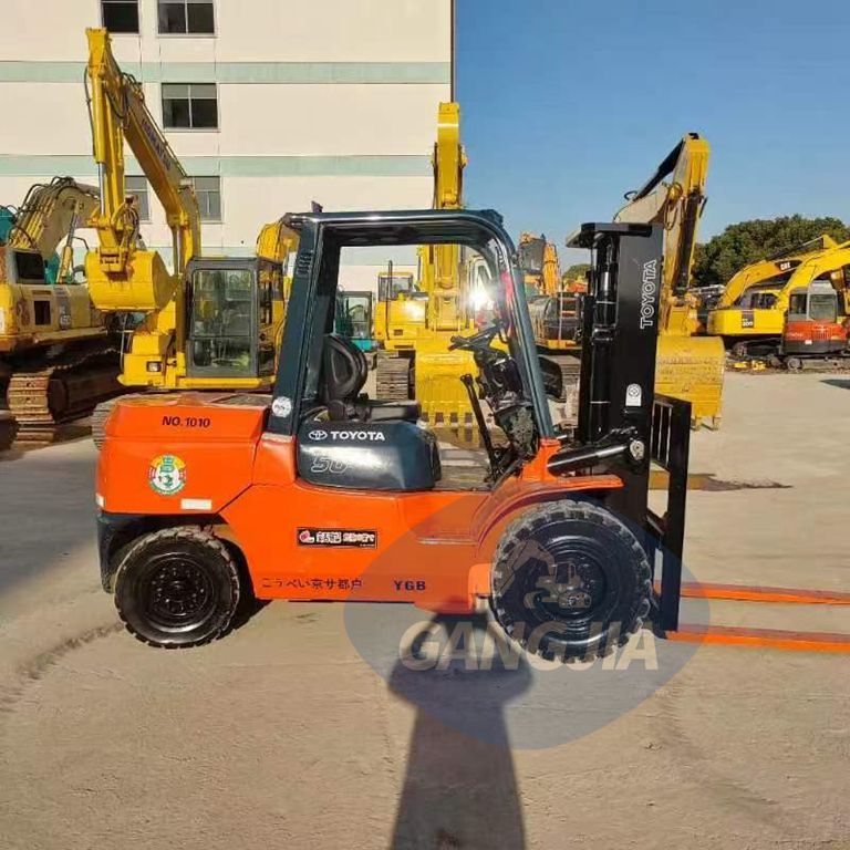 Toyota 5T used forklift transaction price