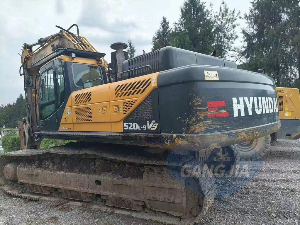 Hyundai R520-9VS Spot sale