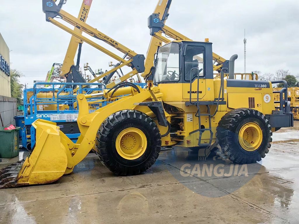 Komatsu WA380-3 used loader for sale