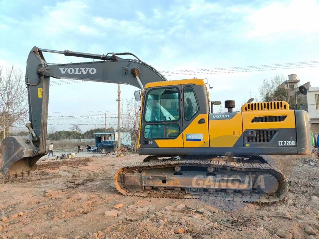 EC220D VOLVO for sale