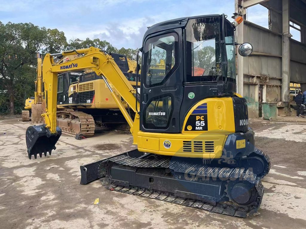 Imported Komatsu PC55MR-2 used small excavator sales