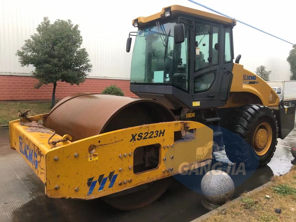 2022 XCMG 223H second-hand roller 900 hours