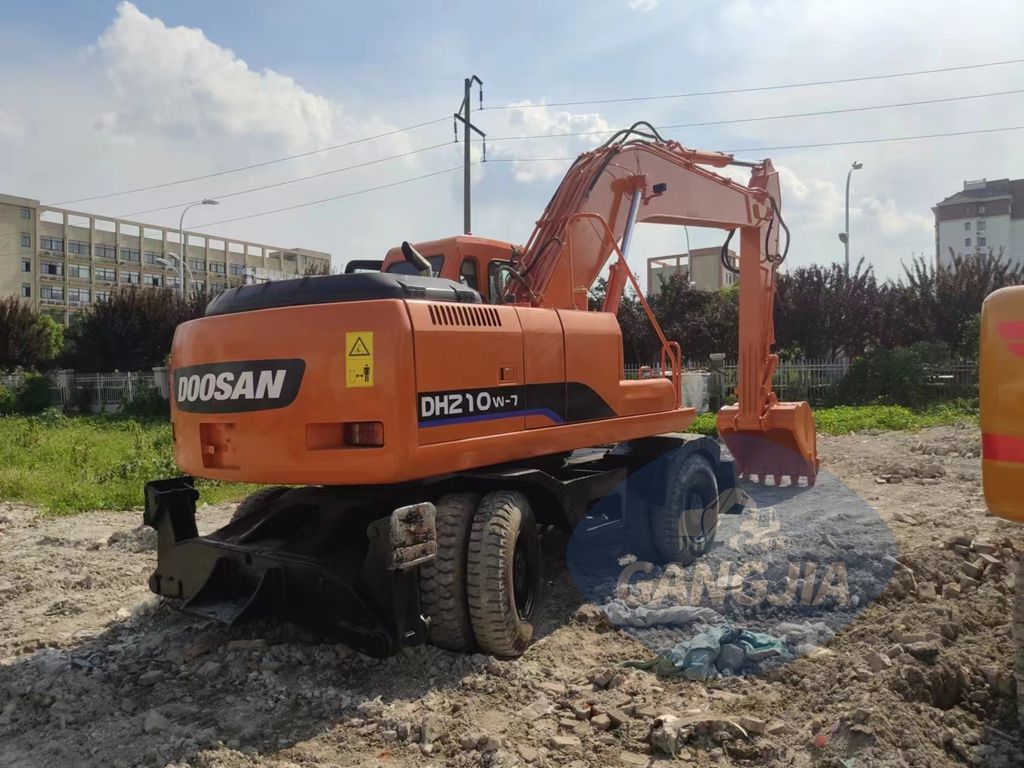 doosan210W-7 for sale